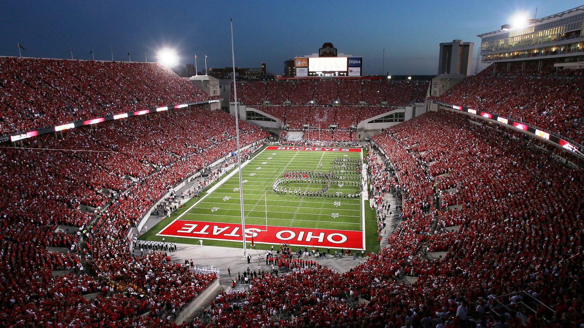 CBA赛程过半，格局升级亮点频现，裁判争议成唯一瑕疵